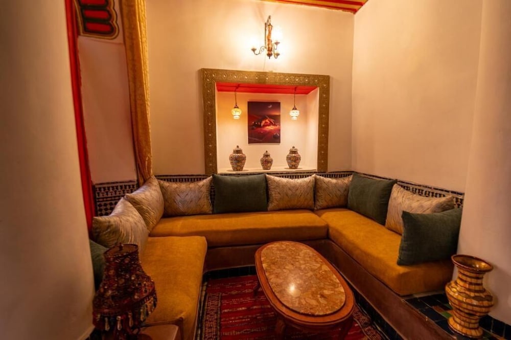 Riad Amira Luxury Palace