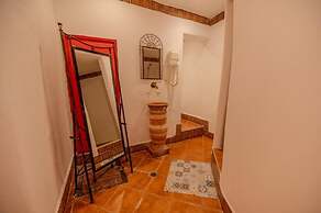 Riad Amira Luxury Palace