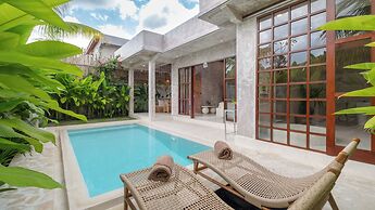 Nick Villas by Villa Finder