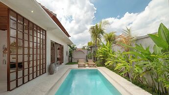 Nick Villas by Villa Finder
