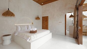 Nick Villas by Villa Finder