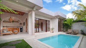 Nick Villas by Villa Finder