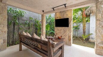 Nick Villas by Villa Finder