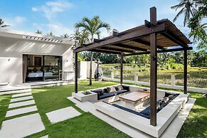 Villa Aikyam