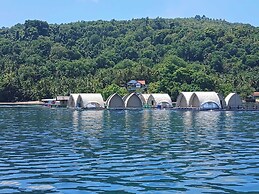 Floating Home in Reef Resort Unit 10