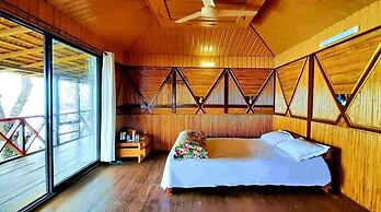 Rock Paradise Resort