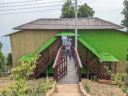Rock Paradise Resort