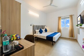 Hotel Admire Inn Sec - 104 By ASPL