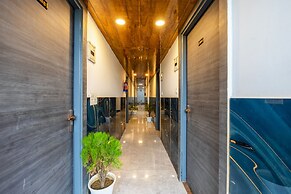 Hotel Admire Inn Sec - 104 By ASPL