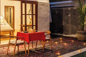 Kemawan Luxury Villas