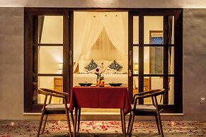 Kemawan Luxury Villas