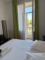 hotel de la paix