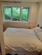 4 Guests - Bbq - Parking - Garden