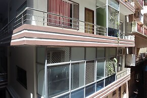 Laugh Tale Hostel