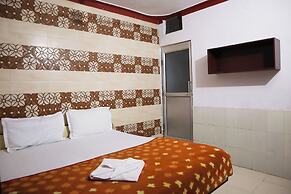Laugh Tale Hostel