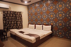 Laugh Tale Hostel