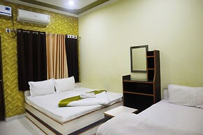 Laugh Tale Hostel