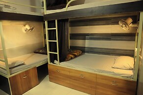 Laugh Tale Hostel