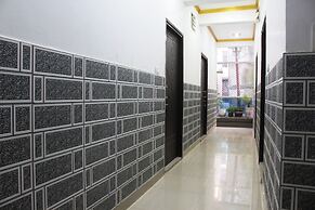 Laugh Tale Hostel