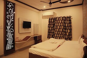 Laugh Tale Hostel