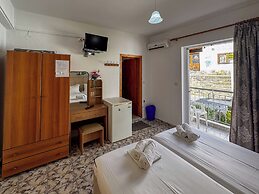 Skiathos Platis House