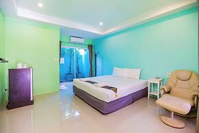 Baan Phing Phu Praew Cha-Am