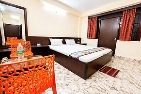 HOTEL ARYA PALACE
