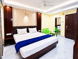 HOTEL ARYA PALACE