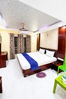 HOTEL ARYA PALACE