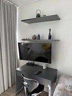 Chick and Luxurious Studio