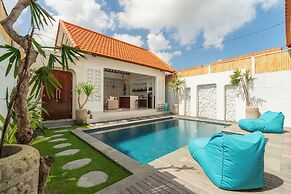 Casa Lova - Luxury 2 BR Villa with Pool