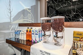 Hilltown Airport Hotel