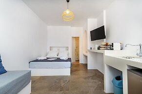 Aitheras Luxury Suites