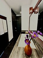 Sundaras Family Suites
