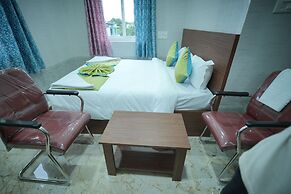 Hotel Mirka Plaza