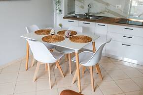 Seaside Stay Apartment 1BR With Beach Access