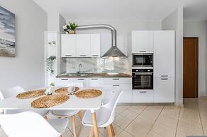 Seaside Stay Apartment 1BR With Beach Access