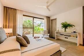 Lux 4bhk w Elevated Pool 3km to Beach Lazy Duck