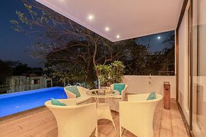 Lux 4bhk w Elevated Pool 3km to Beach Lazy Duck