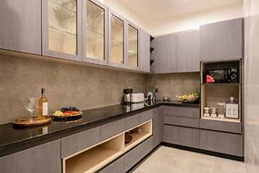 Lux 4bhk w Elevated Pool 3km to Beach Lazy Duck