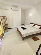 Randi Guest House