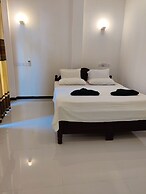 Randi Guest House