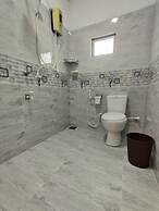 Randi Guest House