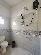 Randi Guest House