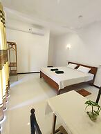 Randi Guest House