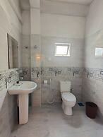 Randi Guest House