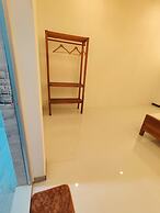 Randi Guest House