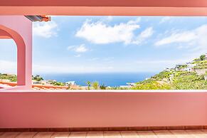 Amendoeira Residence by Homie