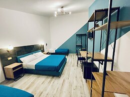 Nautilus B & B
