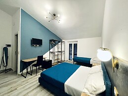 Nautilus B & B